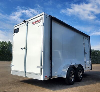 Discovery Endeavor Featuring Front Ladder