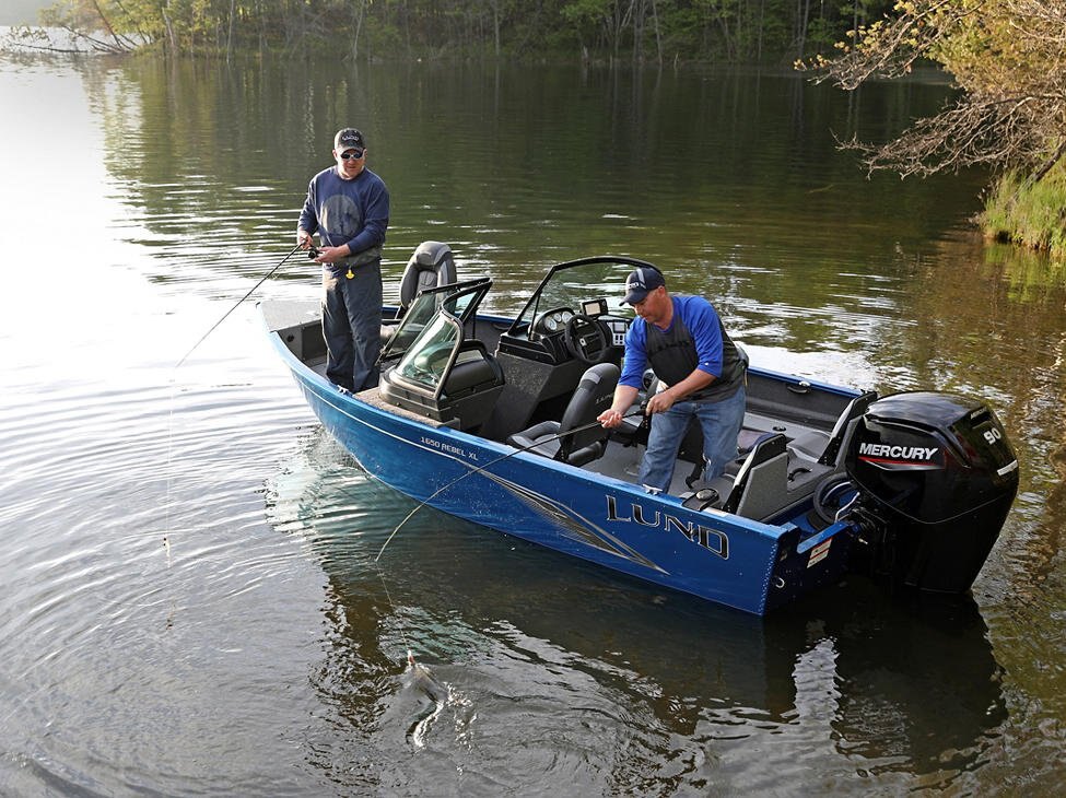 2023 Lund 1650 Rebel XL Sport w/90HP, Deluxe Trailer Display