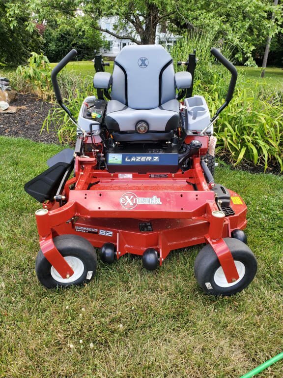 Lazer Z S Series 25.5 HP Kaw FX801V w/ 72 Ultra Cut Series RD Deck; Susp. Seat & Wide Semi Pneumatic Tires