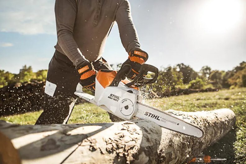 STIHL MSA 160 LITHIUM ION CHAIN SAW W/12 BAR & CHAIN