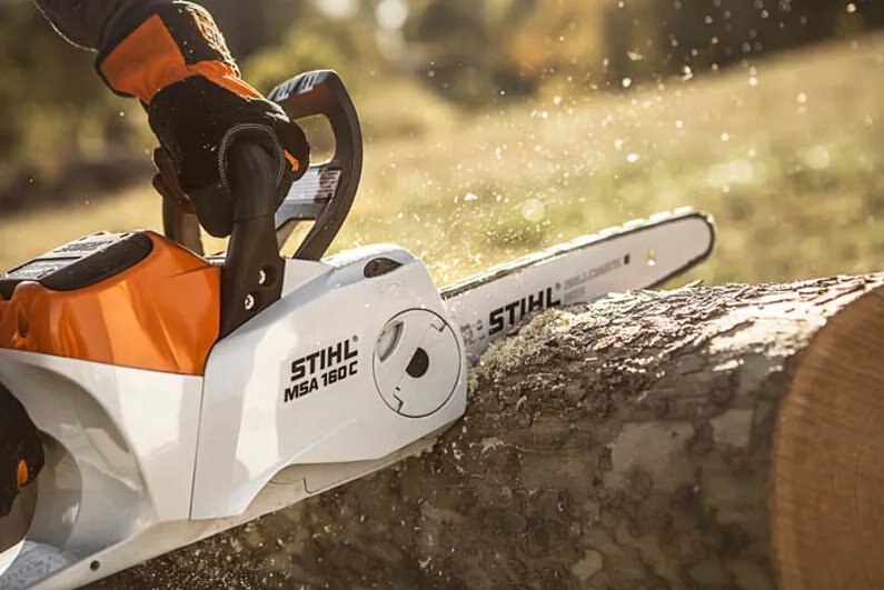 STIHL MSA 160 LITHIUM ION CHAIN SAW W/12 BAR & CHAIN