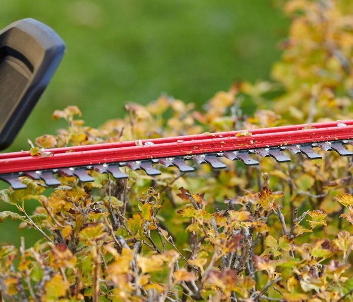 TORO 60V CORDLESS TRIMMER