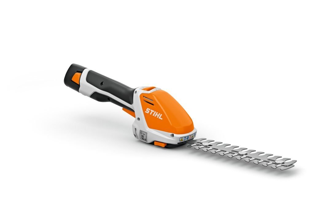 STIHL HSA 26 LITHIUM ION HEDGE TRIMMER