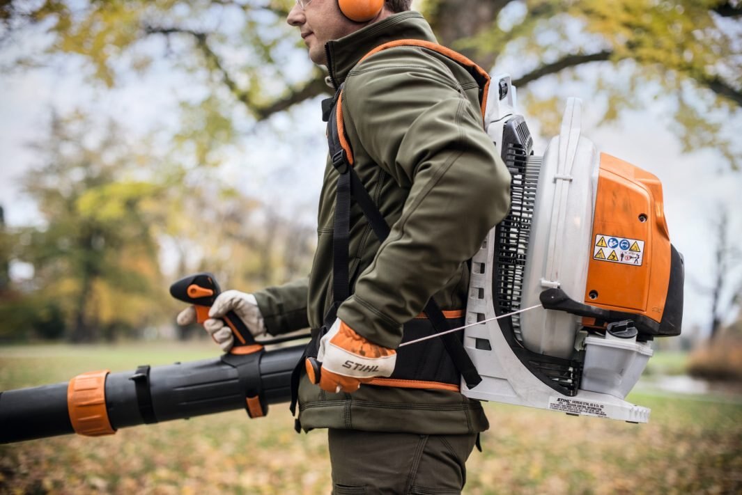 STIHL BR 800 C E BACKPACK BLOWER (SIDE START)