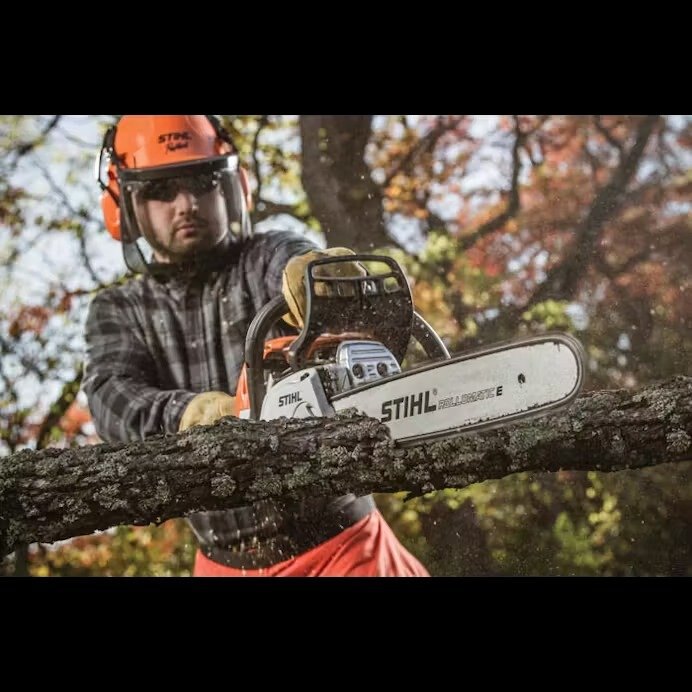 STIHL MS 251 CHHAINSAW W/18 B&C