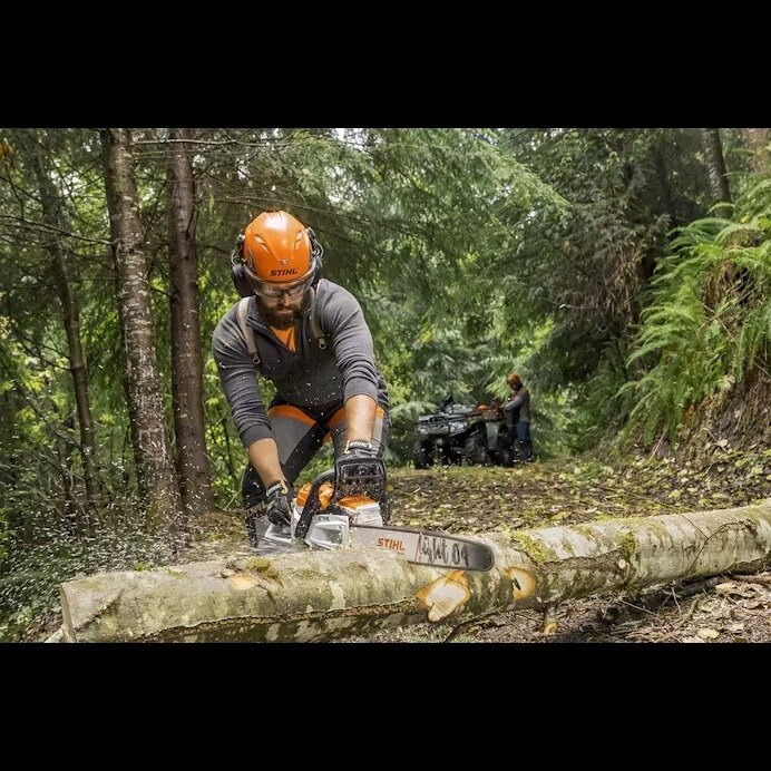 STIHL MSA 300 PRO CHAIN SAW 18 BAR & CHAIN