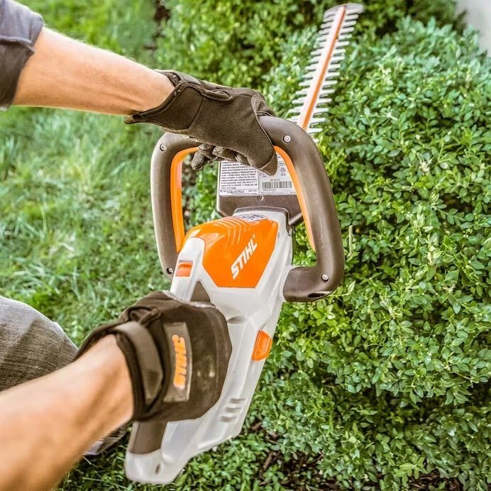 STIHL HSA 45 HEDGETRIM DBL EDGE