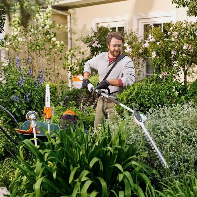 STIHL KMA 80 R KombiMotor