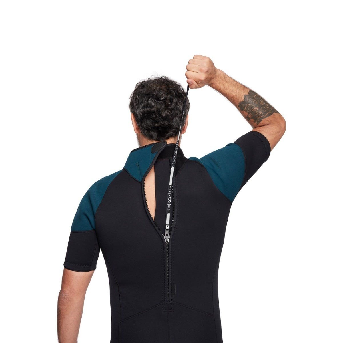 3 MM ESCAPE SHORTY WETSUIT MEN S S Navy