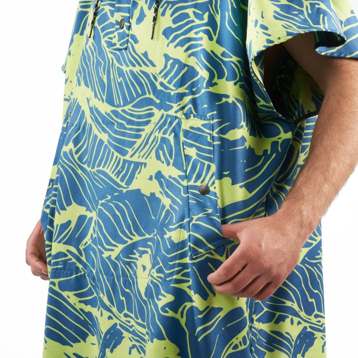 Sea Doo Quick Dry Changing Poncho by Slowtide L/XL Blue