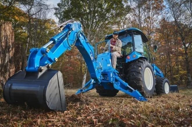 LS Tractor LB1107 BACKHOES