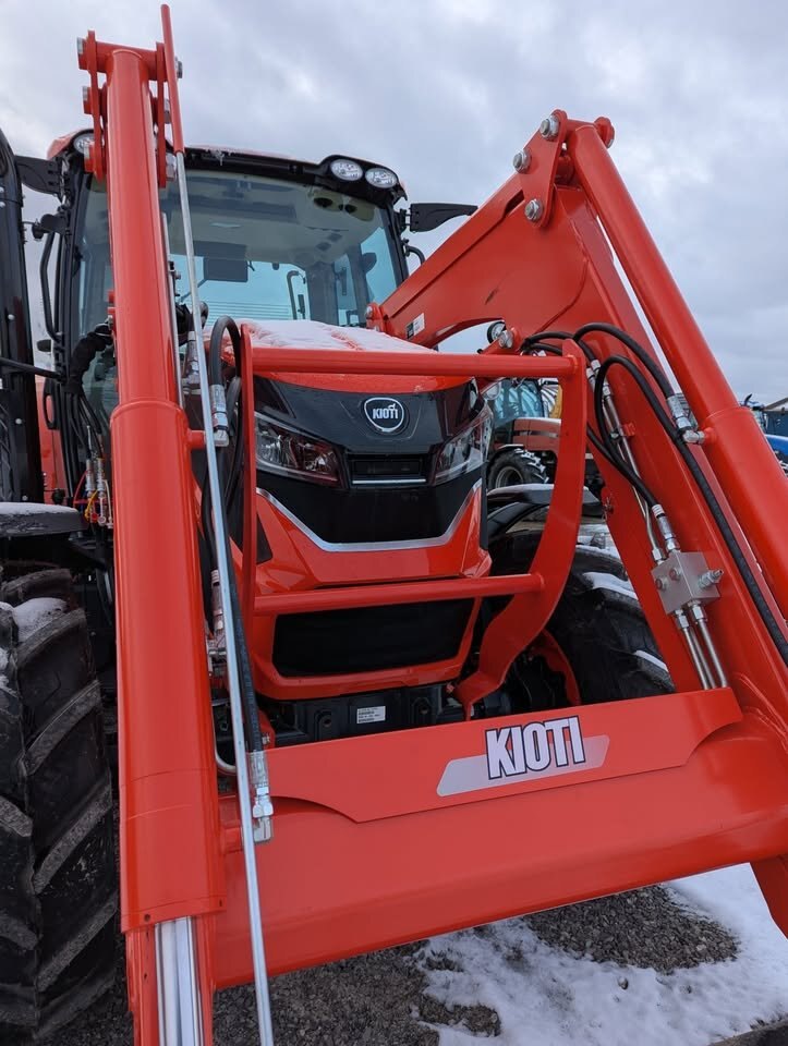 Kioti HX1151C With Loader