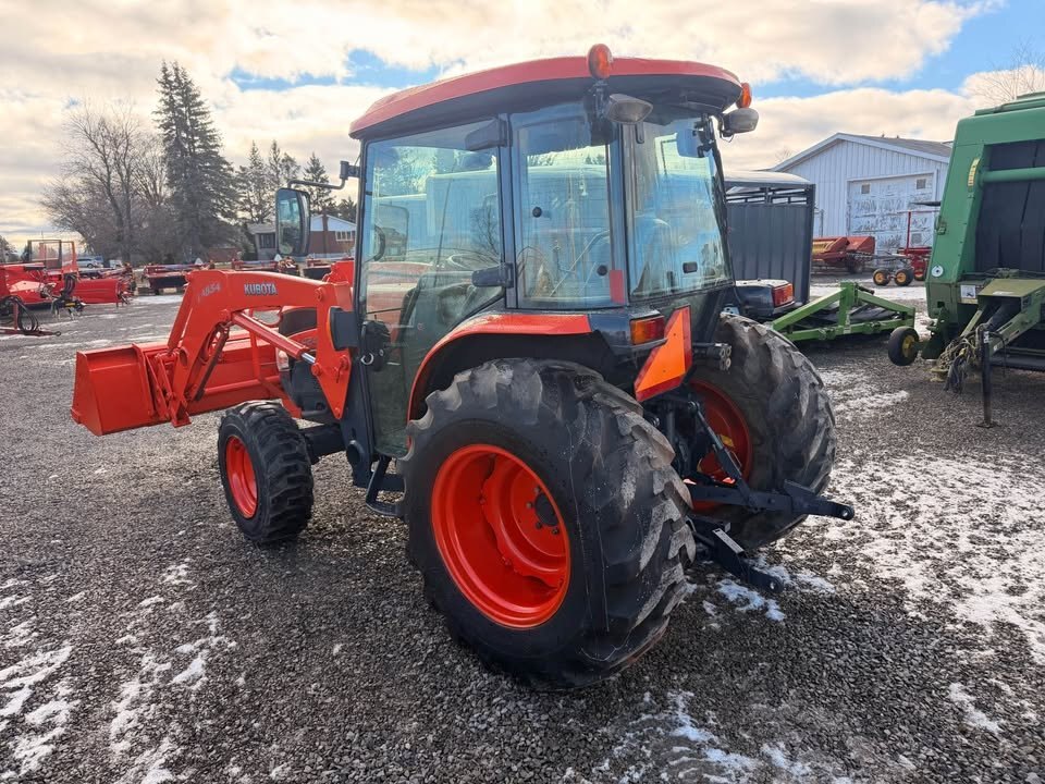 2010 Kubota L4240