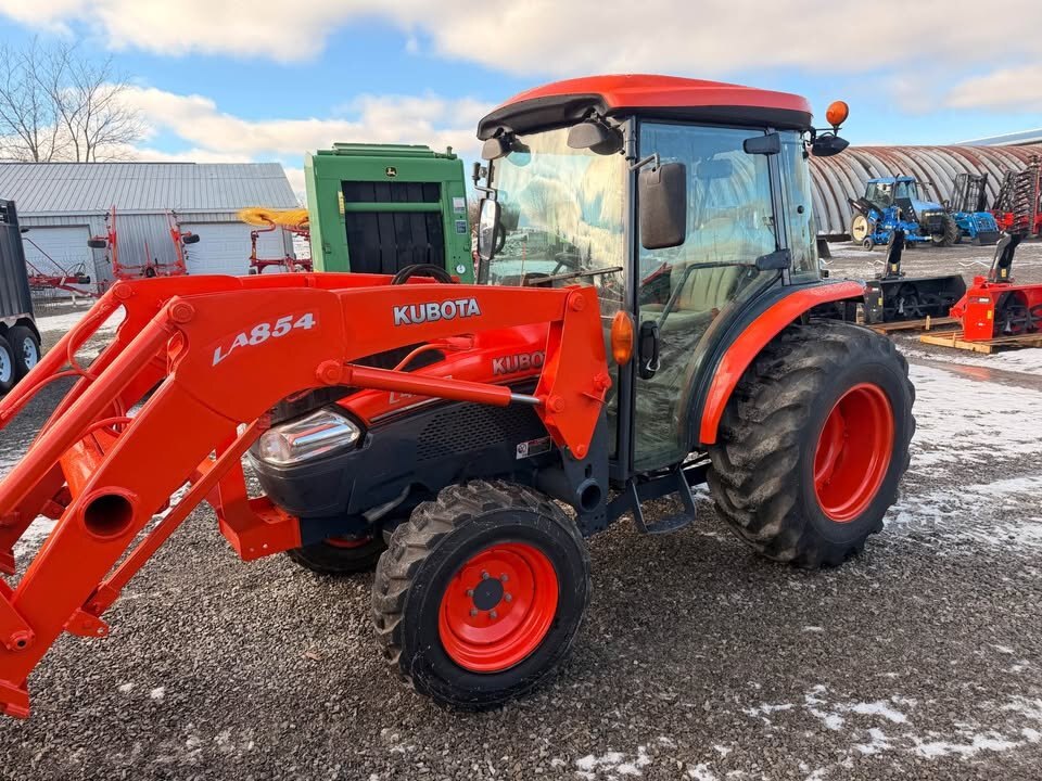 2010 Kubota L4240