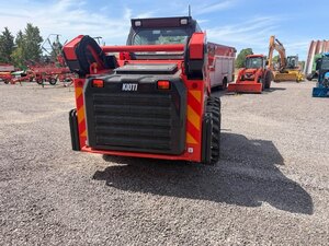 2025 Kioti SL750