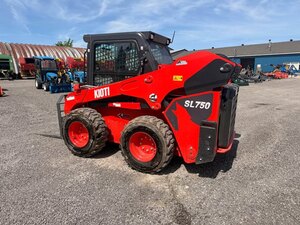 2025 Kioti SL750