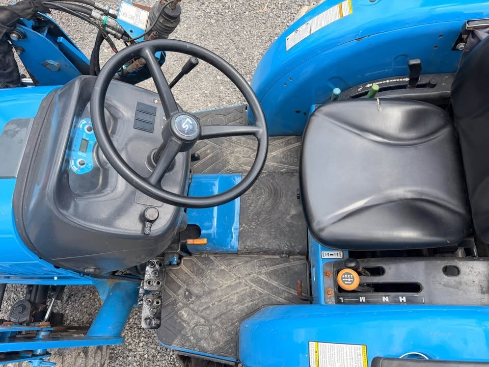 2022 LS MT225HE