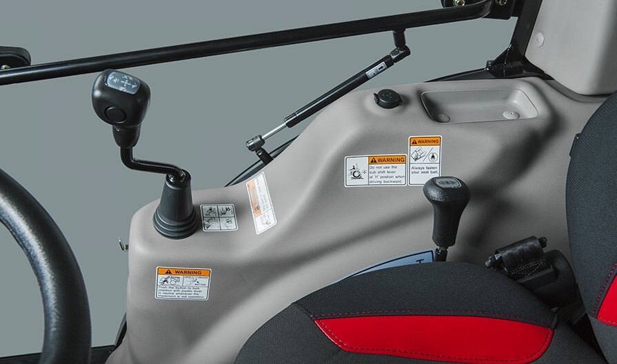 Mahindra 2638 HST Cab