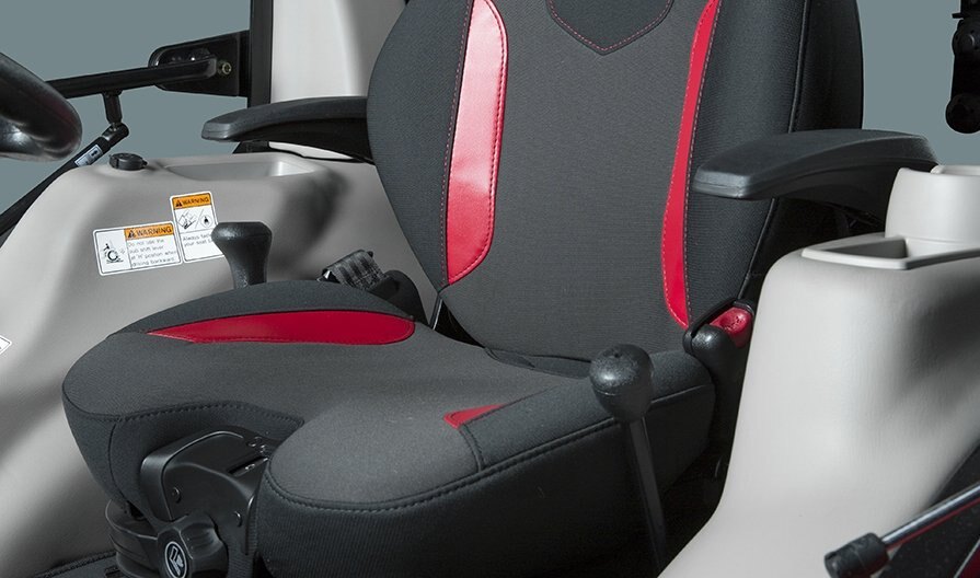 Mahindra 2638 HST Cab