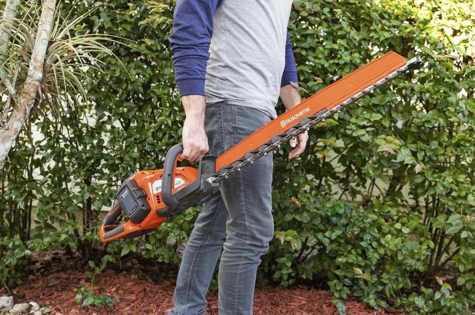 Husqvarna Hedge Master 320iHD60 (tool only)