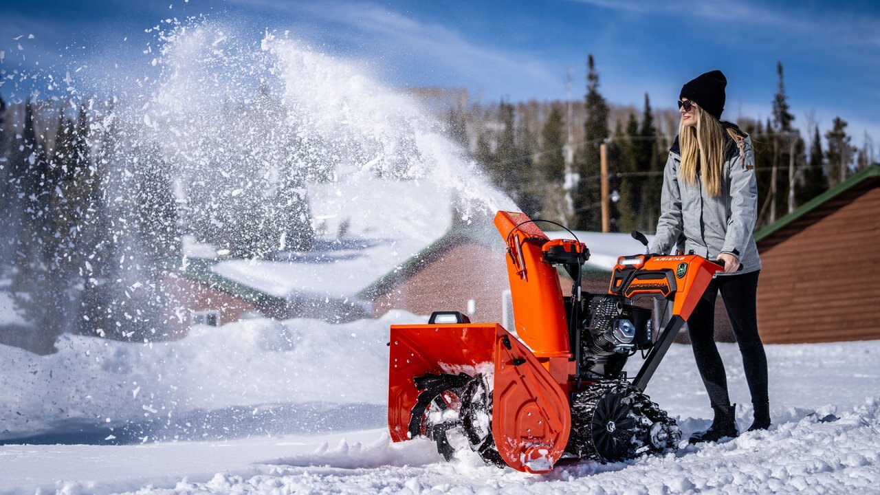 Ariens PROFESSIONAL MOUNTAINEERING EDITION 32 HYDRO EFI RAPIDTRAK