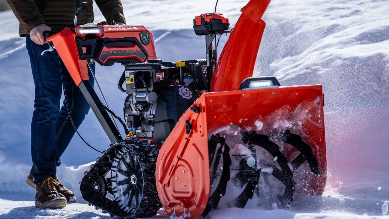 Ariens PROFESSIONAL MOUNTAINEERING EDITION 32 HYDRO EFI RAPIDTRAK