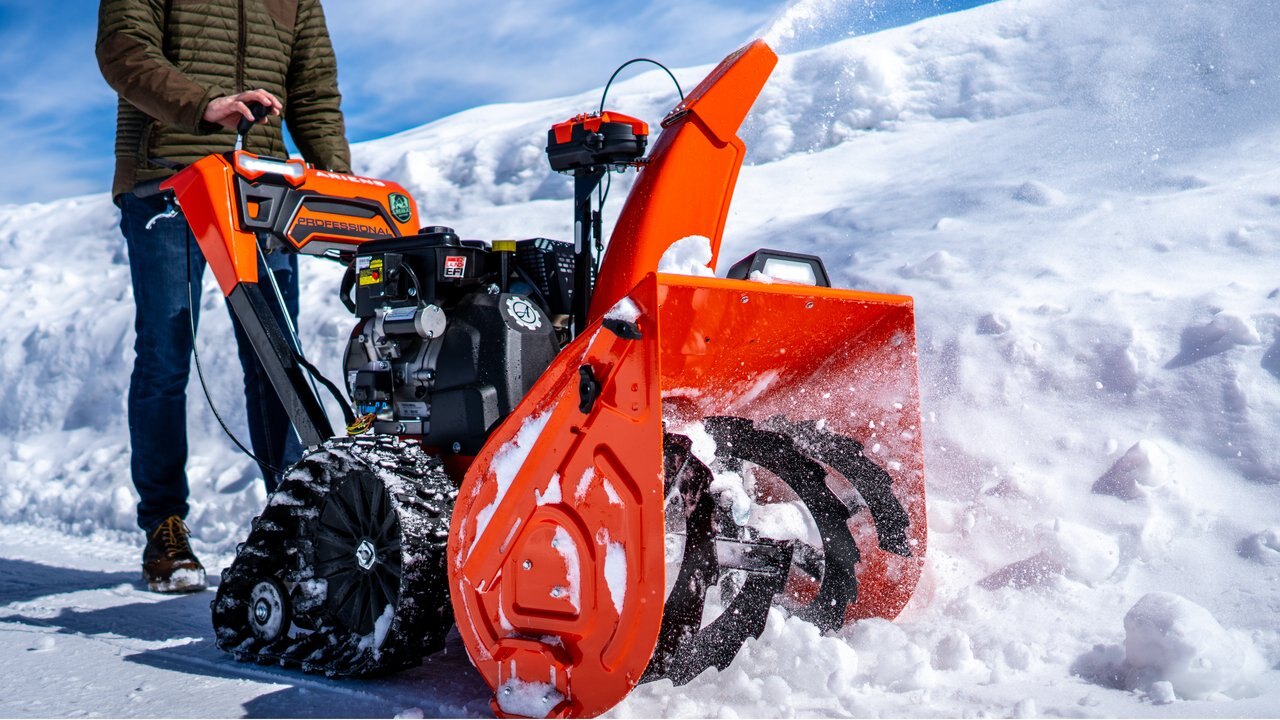 Ariens PROFESSIONAL MOUNTAINEERING EDITION 32 HYDRO EFI RAPIDTRAK