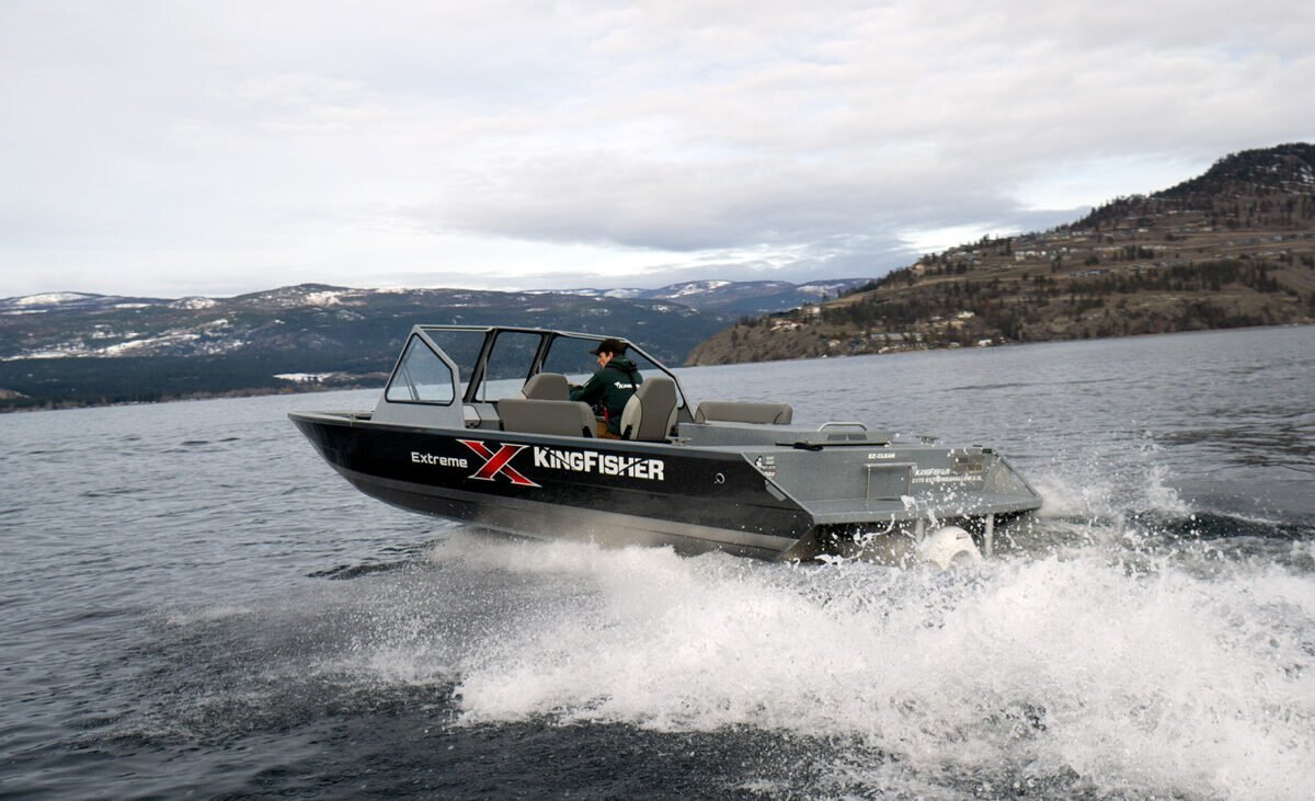 2025 KingFisher 2175 Extreme Shallow 6.2L River Jet