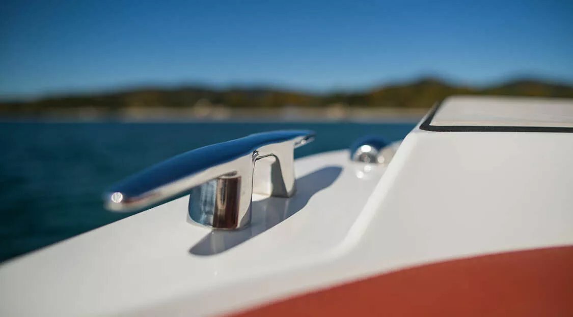 Zodiac Medline 9 engine options up to 700 HP