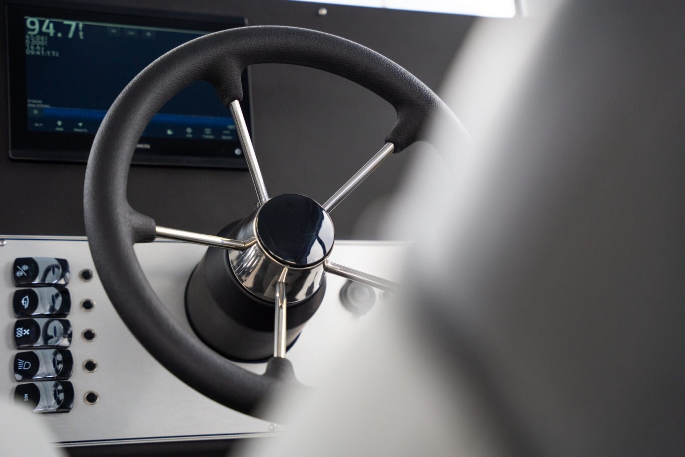 KingFisher 25 XAC with Twin F150XCB