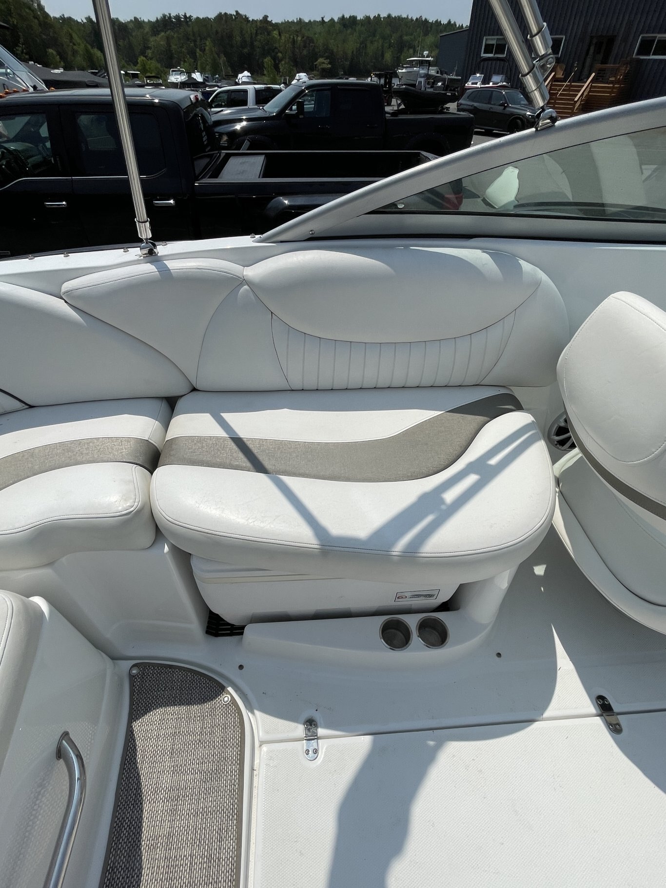 2014 Cruisers 258 Sport Bowrider