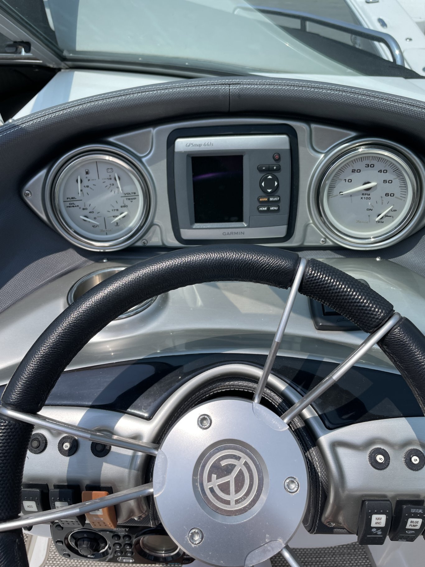 2014 Cruisers 258 Sport Bowrider