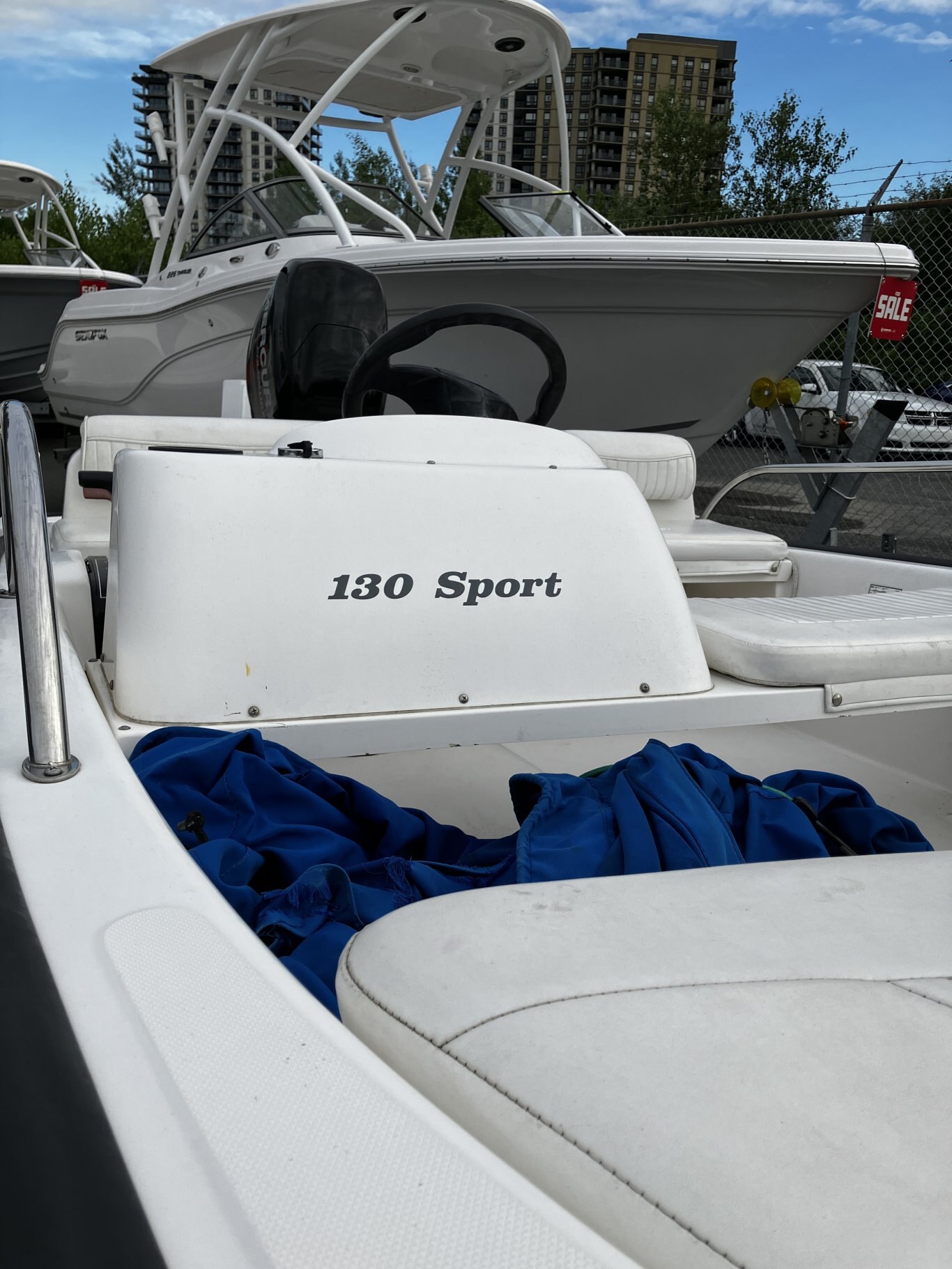 2004 Boston Whaler 130 Sport Mercury 40 and Trailer.