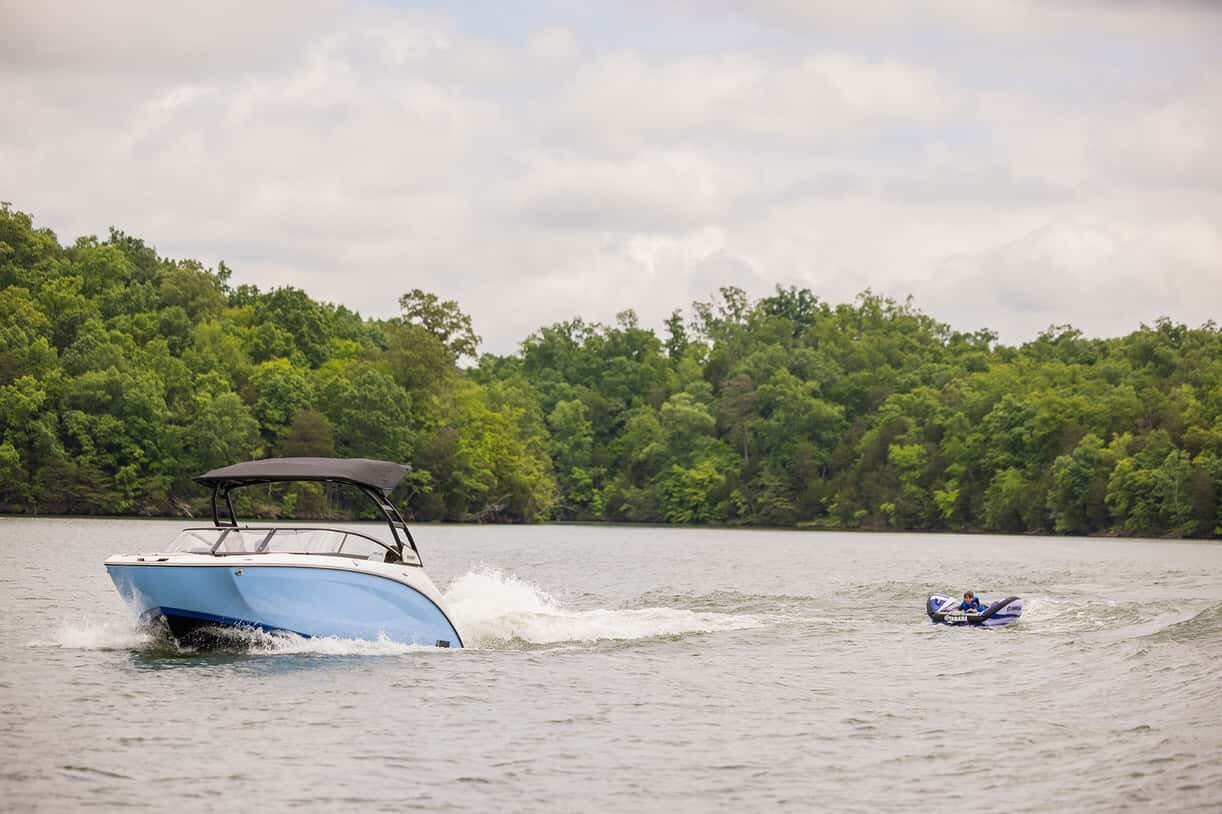 2026 Yamaha 252SD Powder Blue