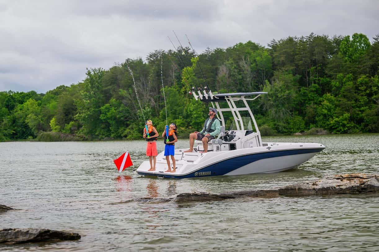 2026 Yamaha 195 FSH Sport Dolphin Grey