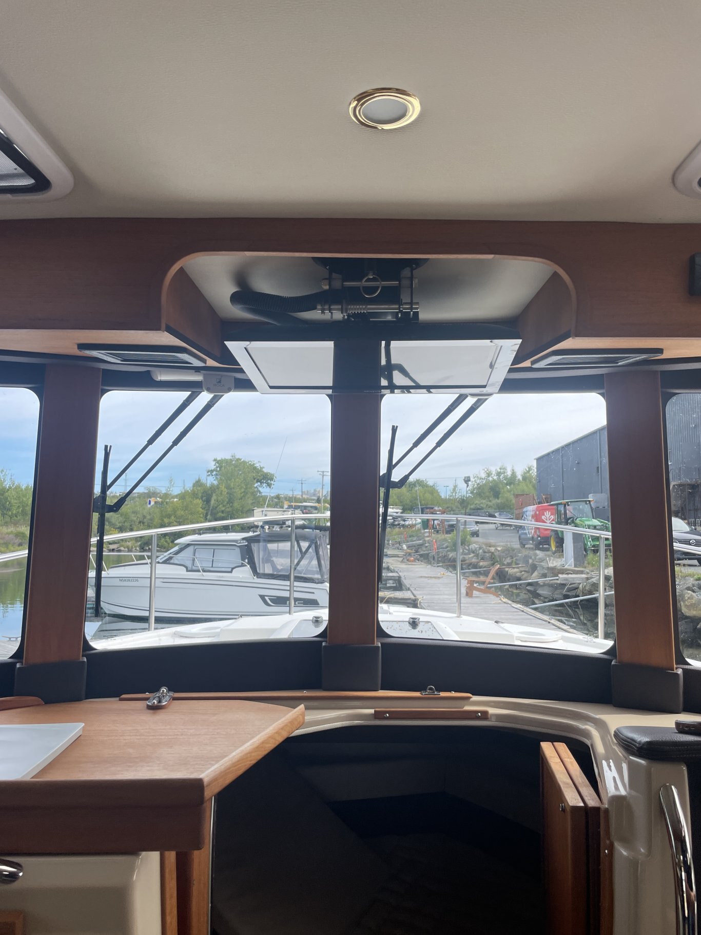 2017 Ranger Tugs R 31 S