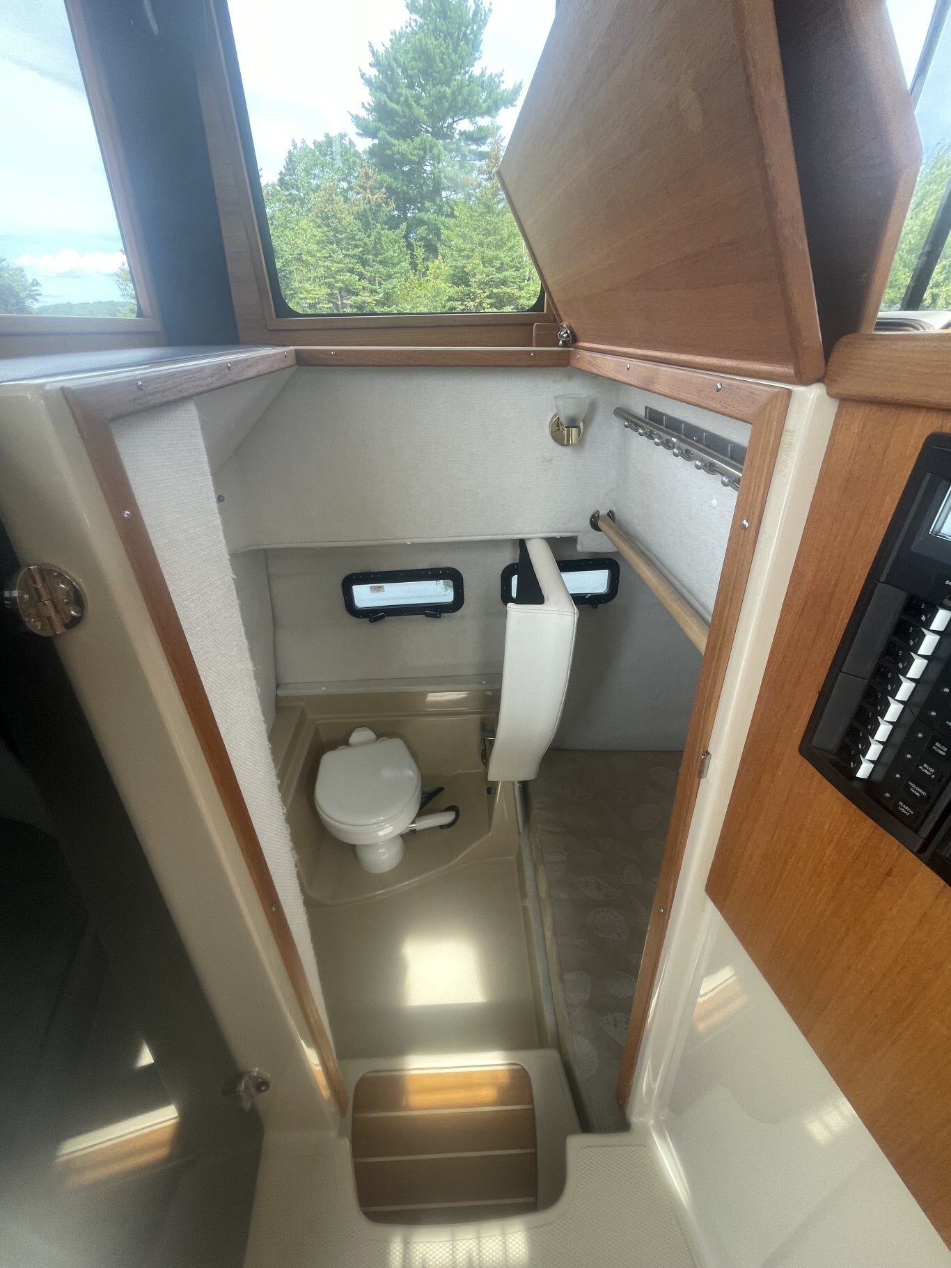 2017 Ranger Tugs R 31 S