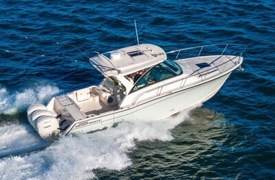 KingFisher 25 XAC with Twin F150XCB