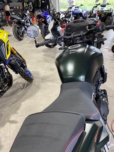 2026 SUZUKI GSX 8TT