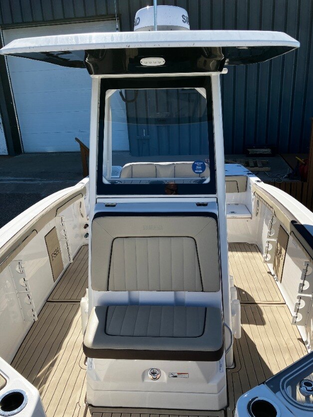 2022 Yamaha 255 FSH Black