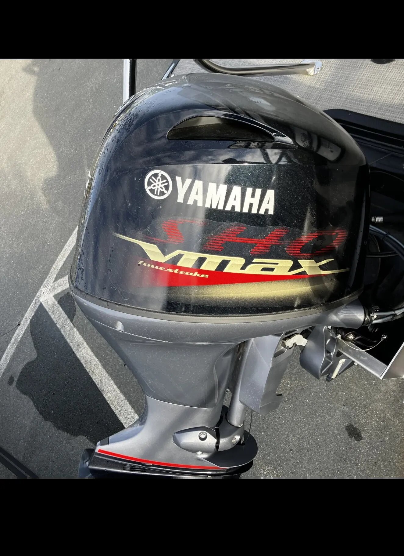 Sylvan Mirage Cruise 8522 LZ with Yamaha VMAX SHO 115, Full Enclosure