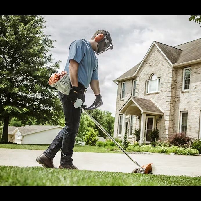 STIHL GAS EDGER FC 56 C E | Curved Shaft