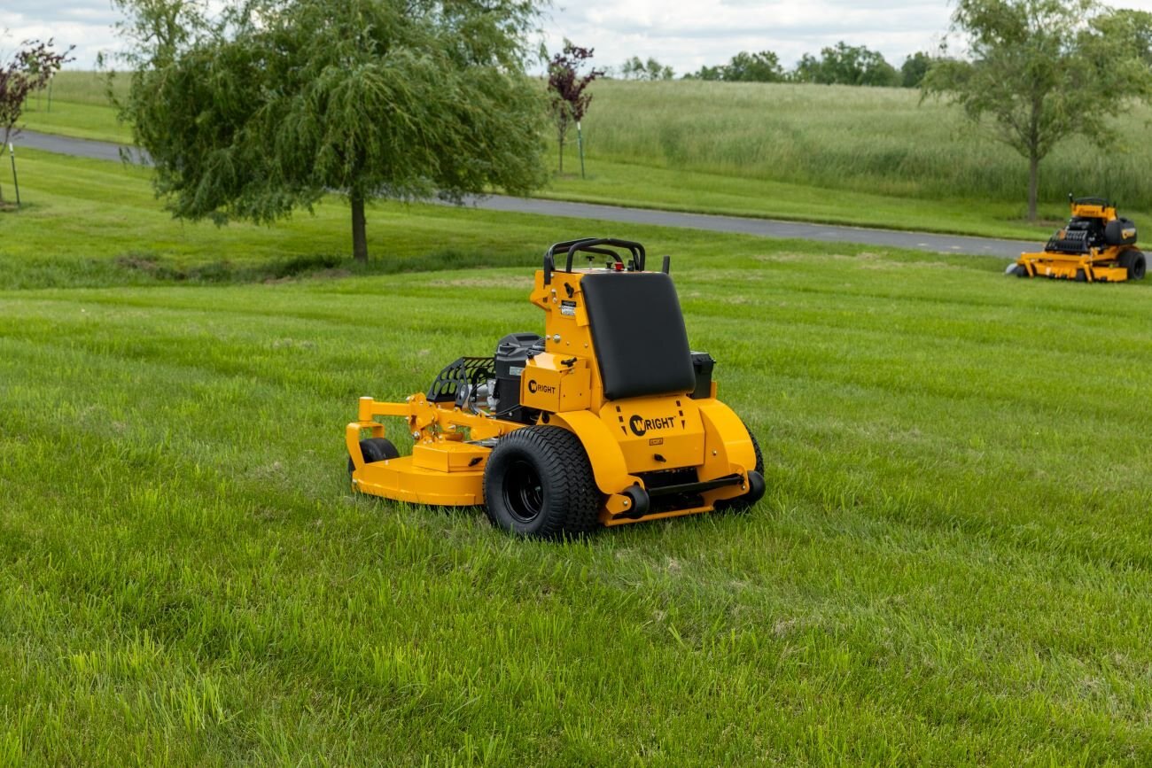 STANDER B 36 KAW FX600 19HP HD A/C