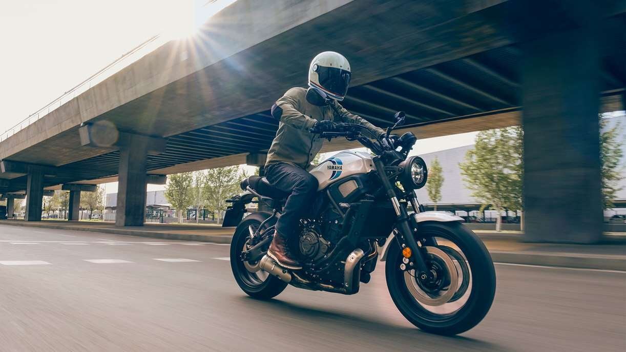 2022 Yamaha XSR700