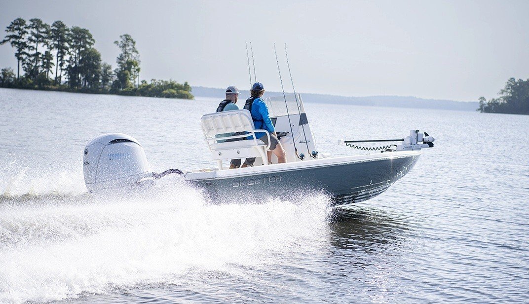 Skeeter SX221