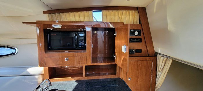 2006 REGAL 2860 WINDOW EXPRESS