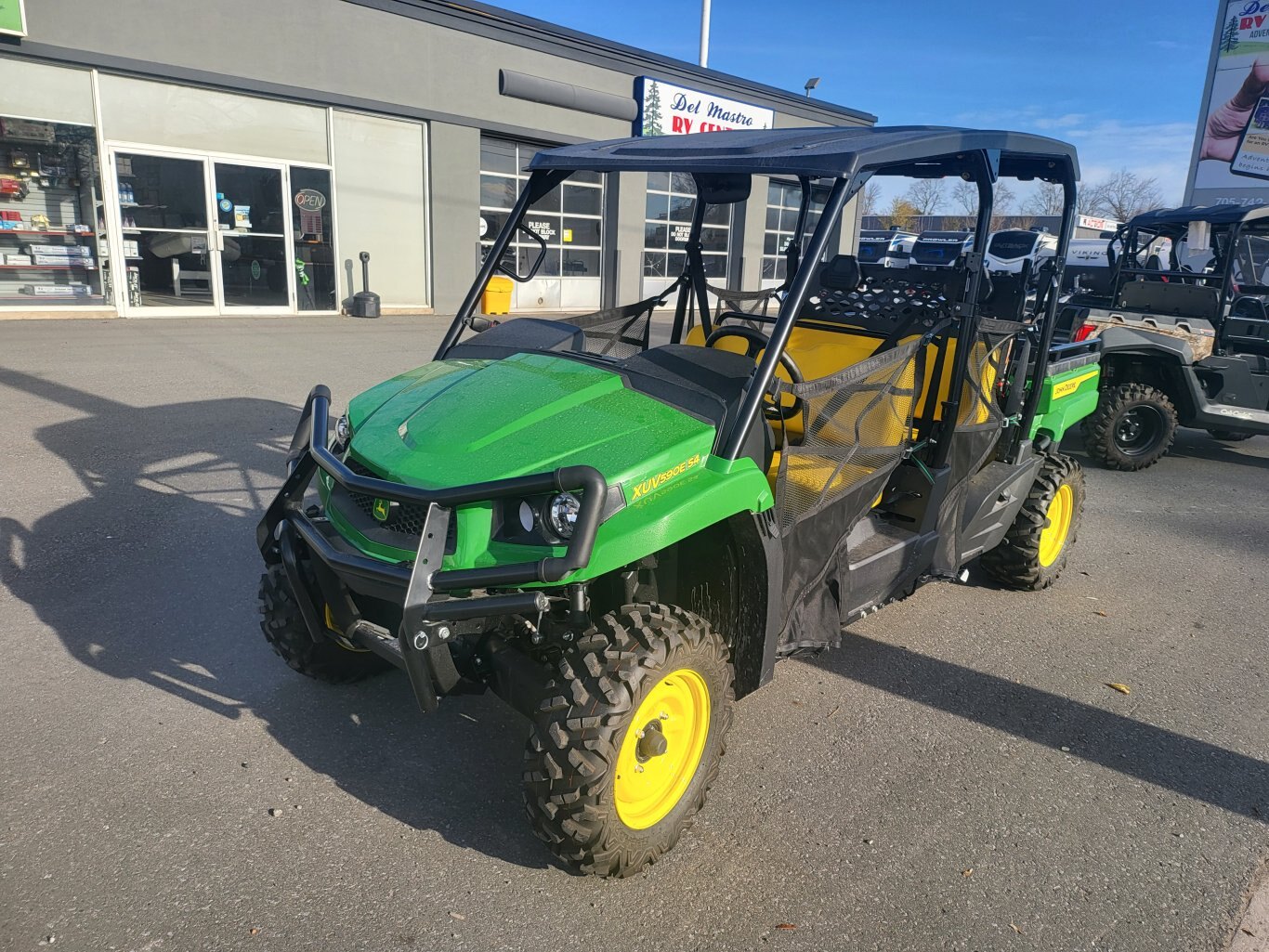 2021 John Deere XUV 590E S4. Only 264Km 17995 00!!