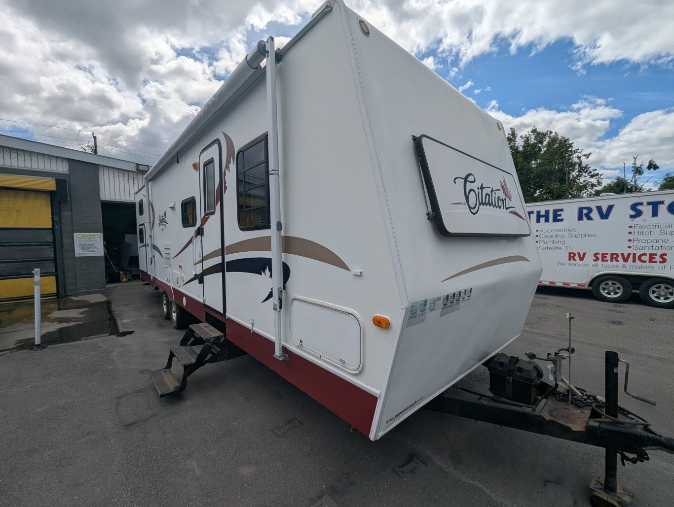 2006 General Coach Citation 32QB