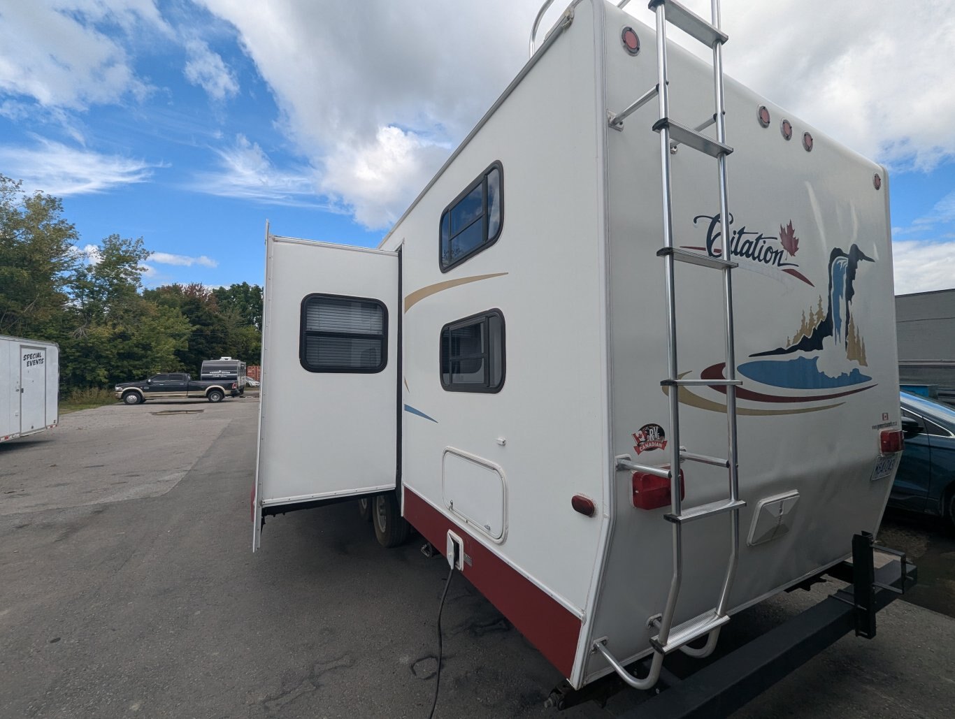 2006 General Coach Citation 32QB