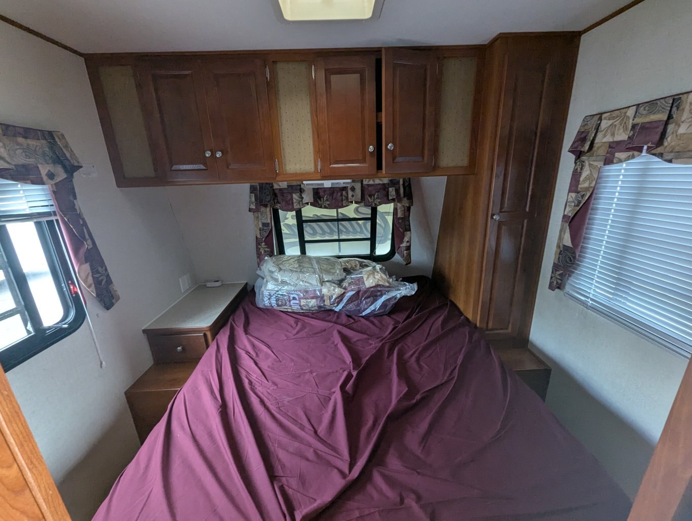 2006 General Coach Citation 32QB